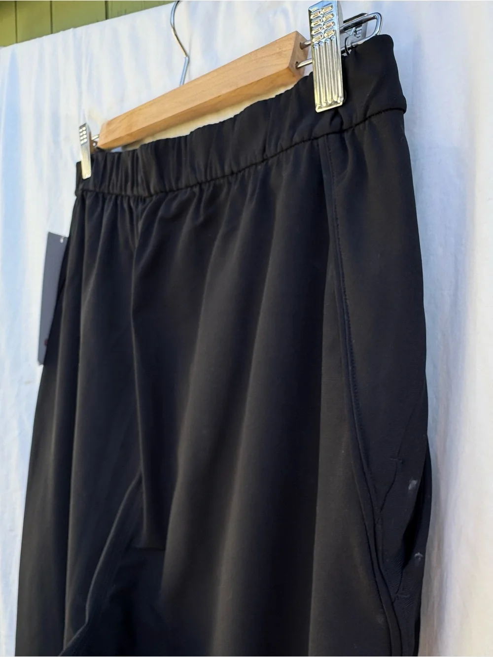Lululemon Essential High-Rise Trouser - Black - 10 - Picture 7 of 9